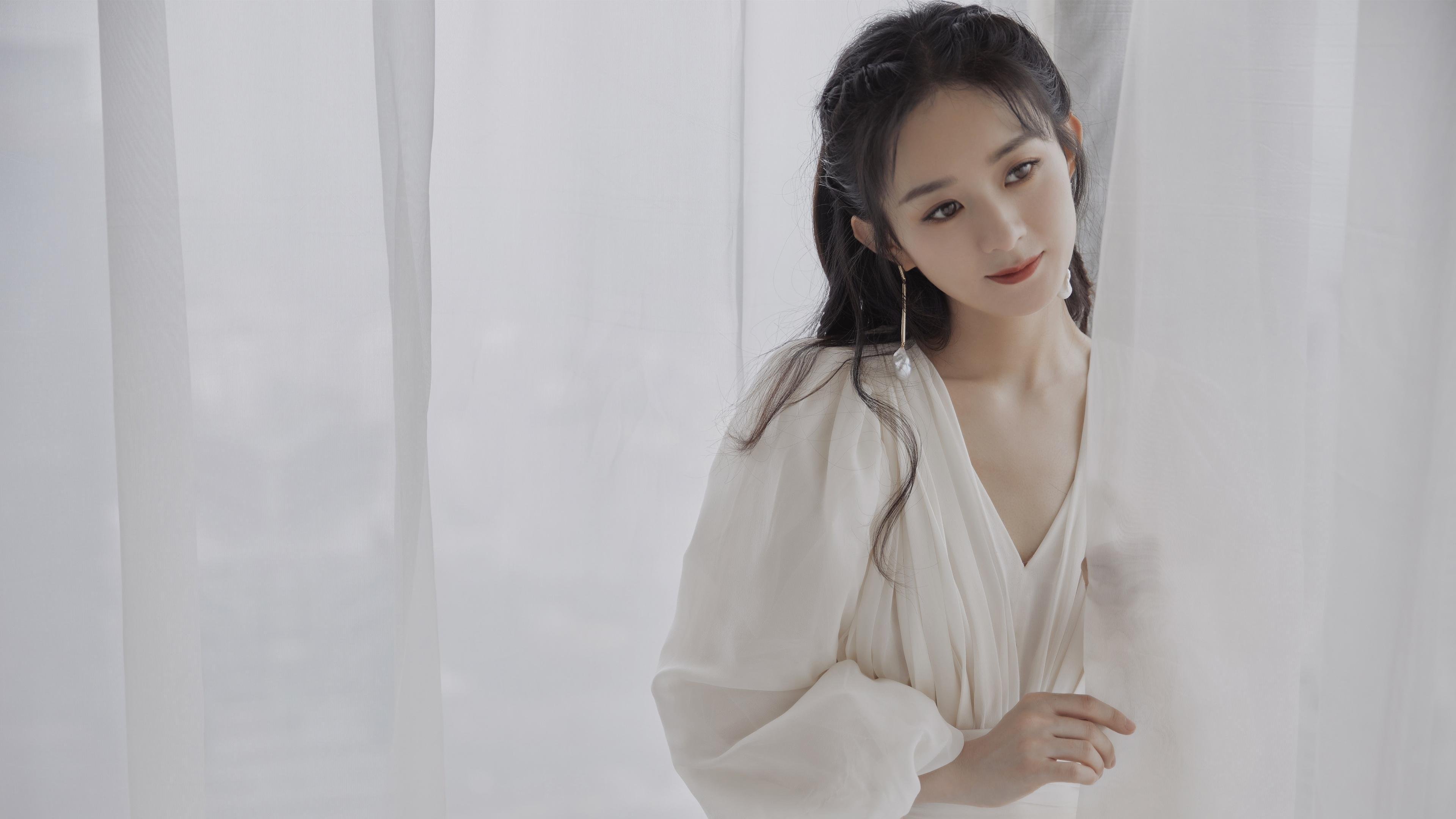 勇士完封尼克斯,常规赛巅峰对决中库里砍下47分,勇士对尼克斯库里54分