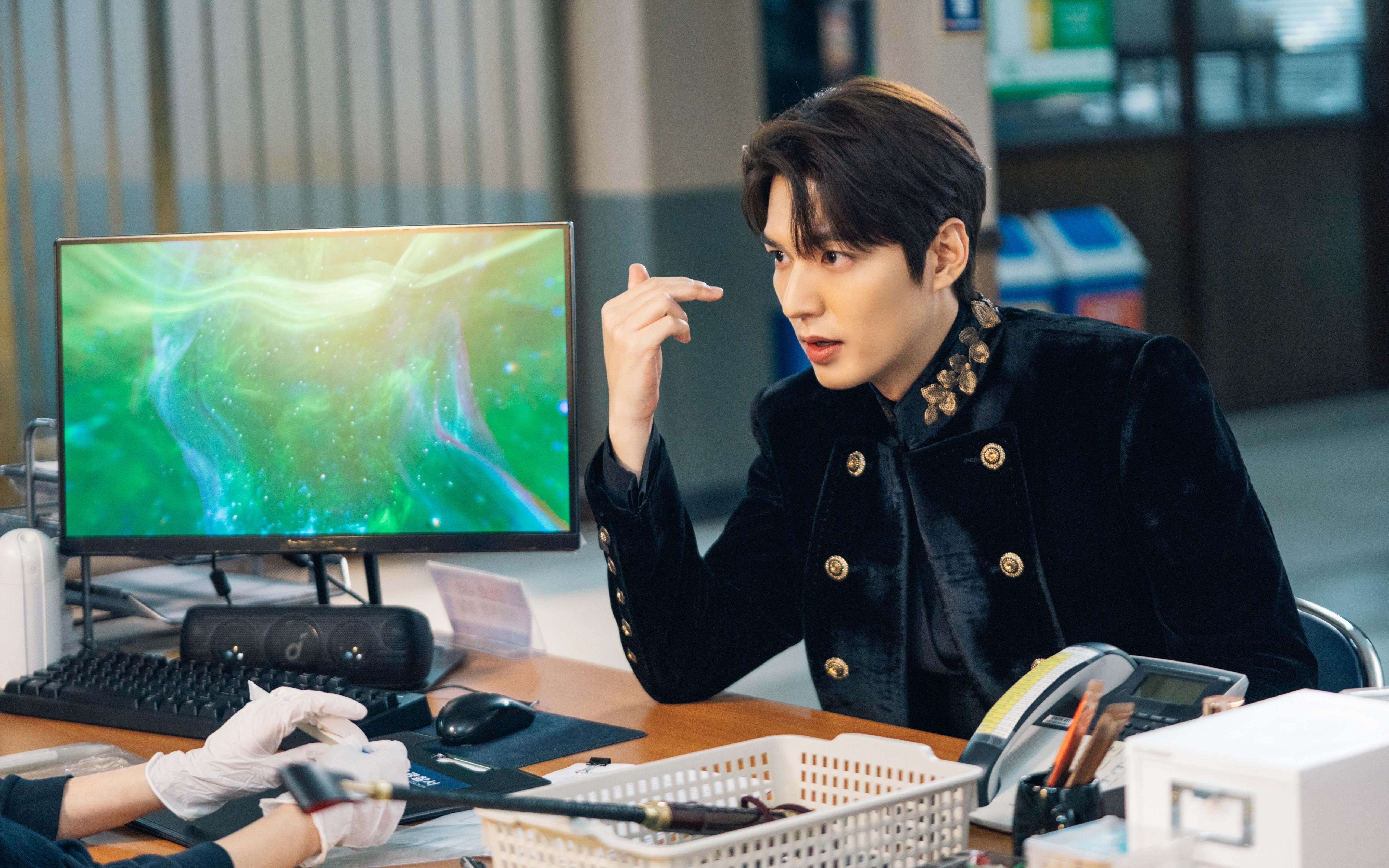 开云平台-巴拉多利德在客场作战，惨遭对手零封，巴拉多利德老板是谁