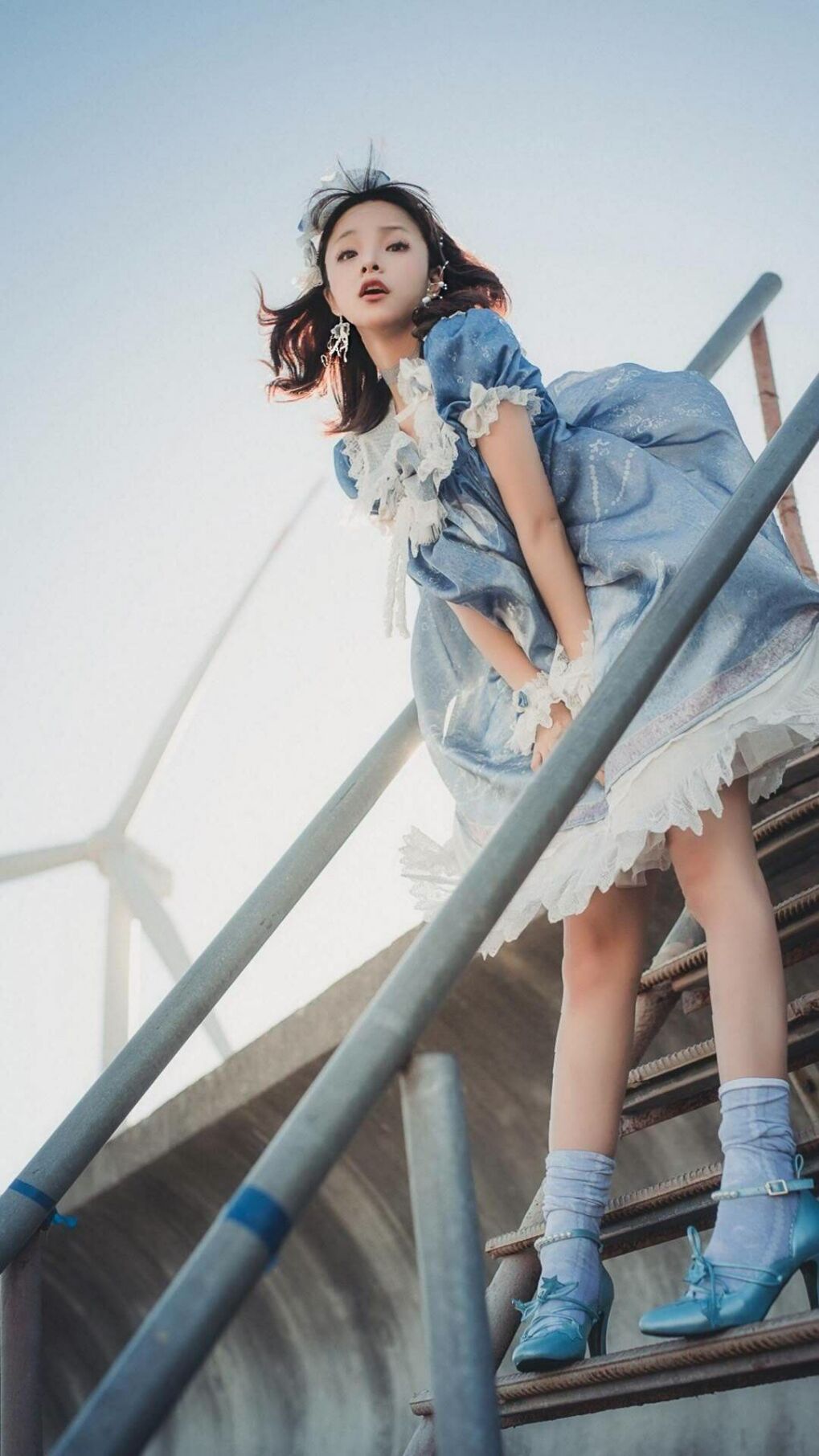 全国老年人健身球操赛展银发激情,老年健身球类